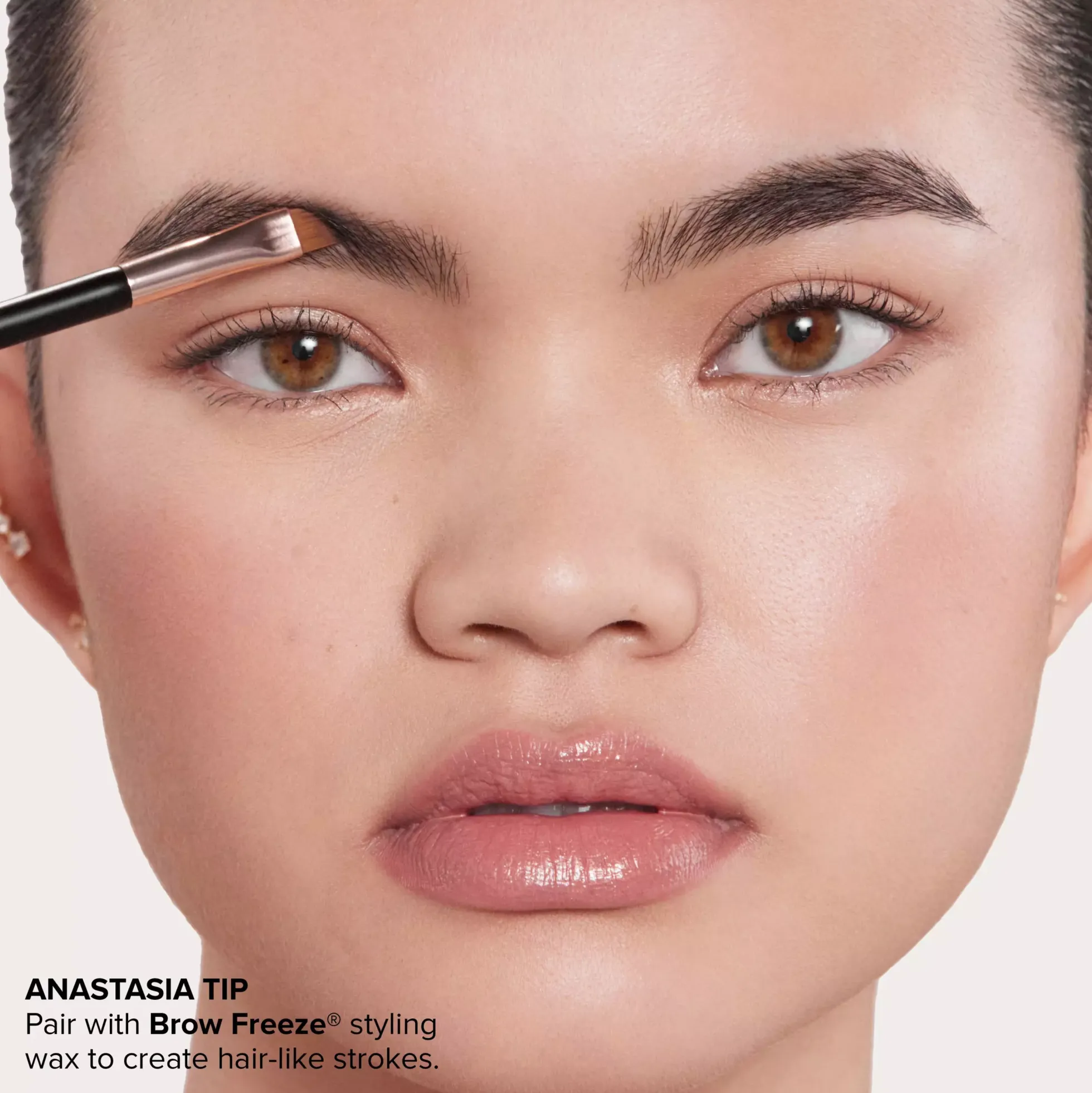 Anastasia Beverly Hills Soft Arch Brow Kit Medium Brown