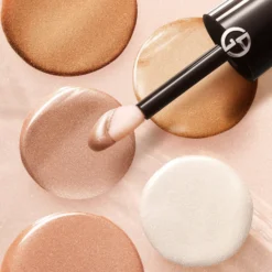 Armani Luminous Silk Acqua Highlighter 3 Dawn