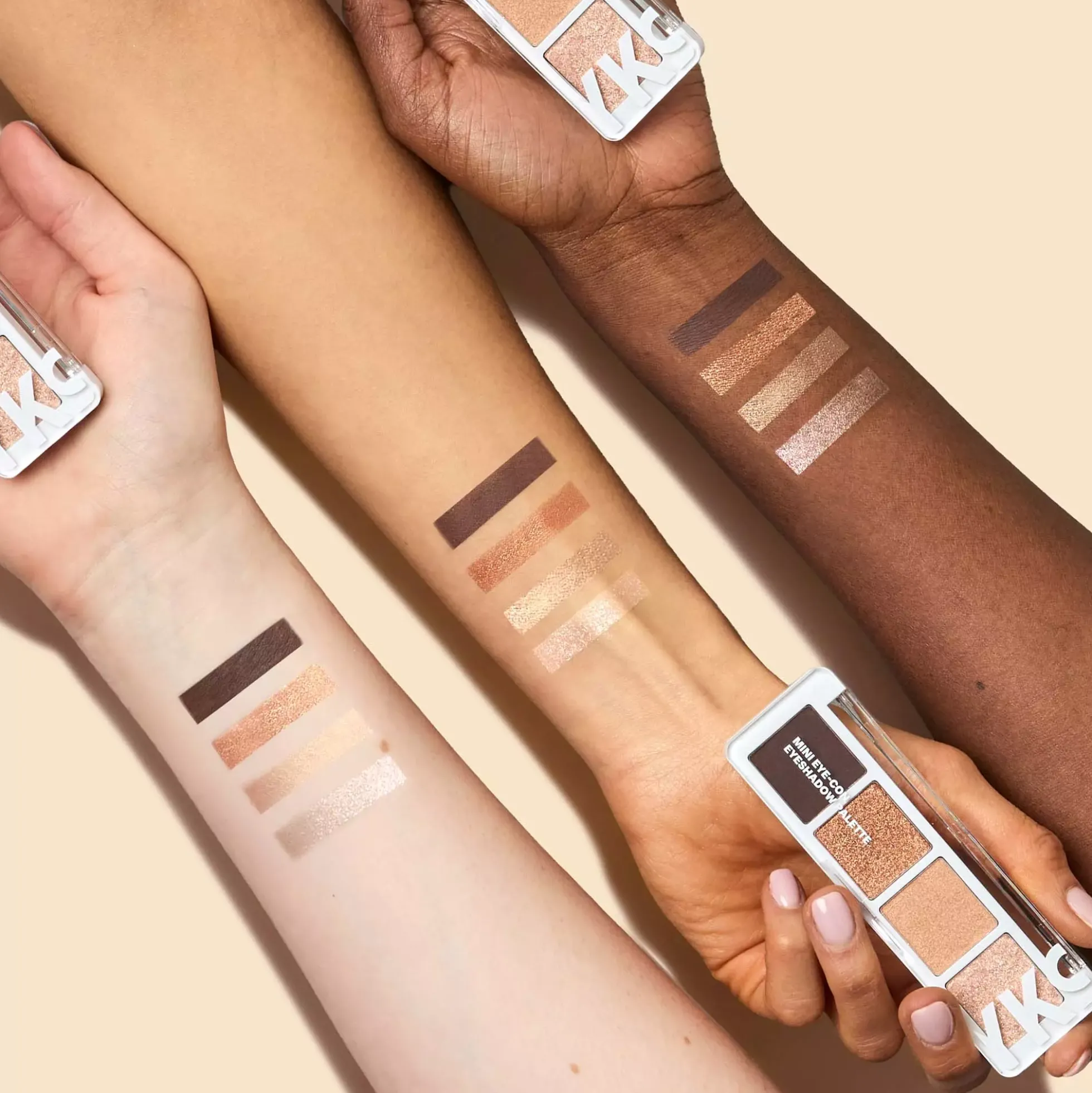 By Lyko Eye-Con Eyeshadow Palette Honey Drizzle