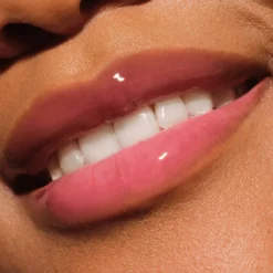 Catrice Glossin' Glow Tinted Lip Oil 070 Make A Move
