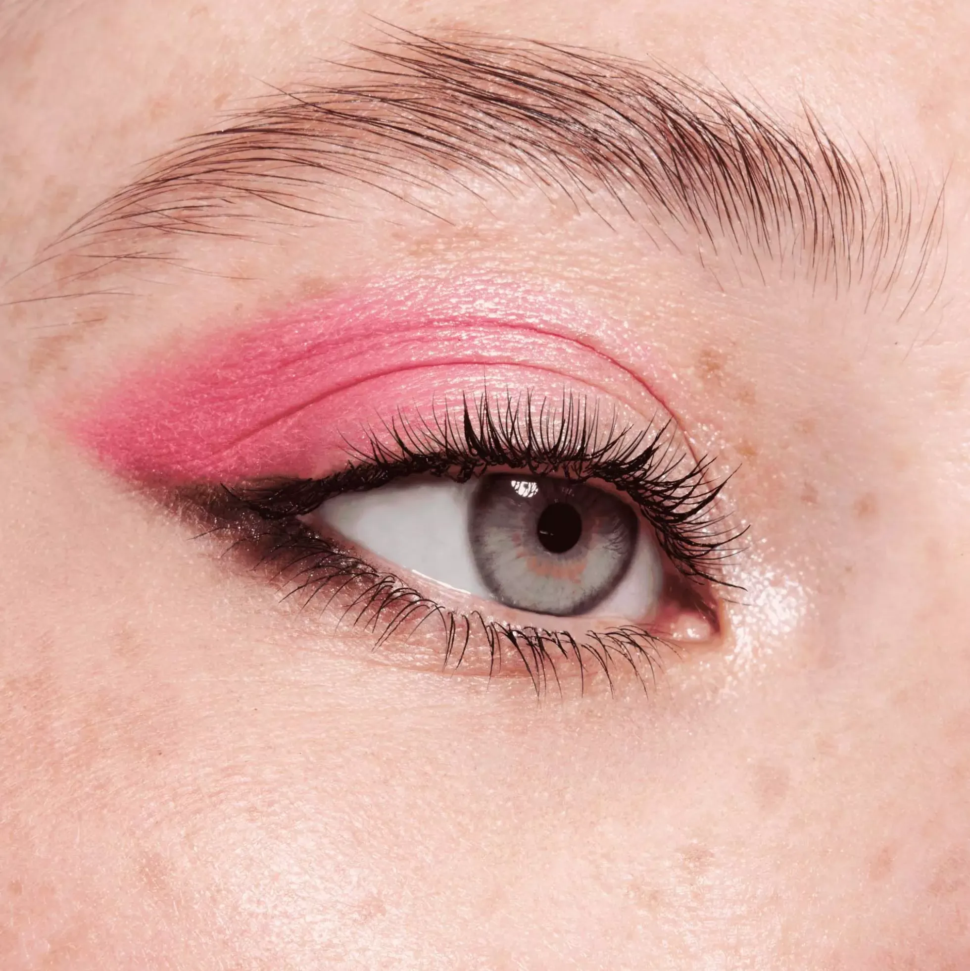 Catrice The Soft Peony Eyeshadow Palette