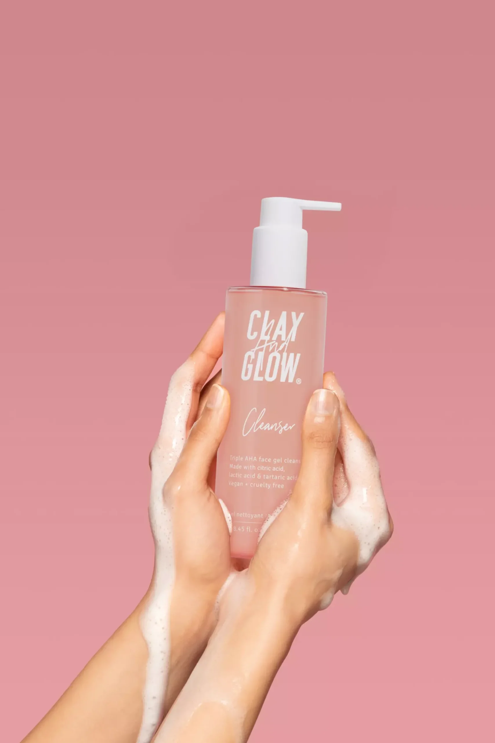 Clay And Glow Straw-jelly Cleanser 250 ml