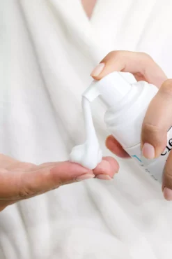 elementrē Aha Foamer Gentle Cleanser 6% Alpha Hydroxy Acid 120 ml