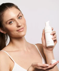 Exuviance Age Reverse BioActiv Wash 125 ml