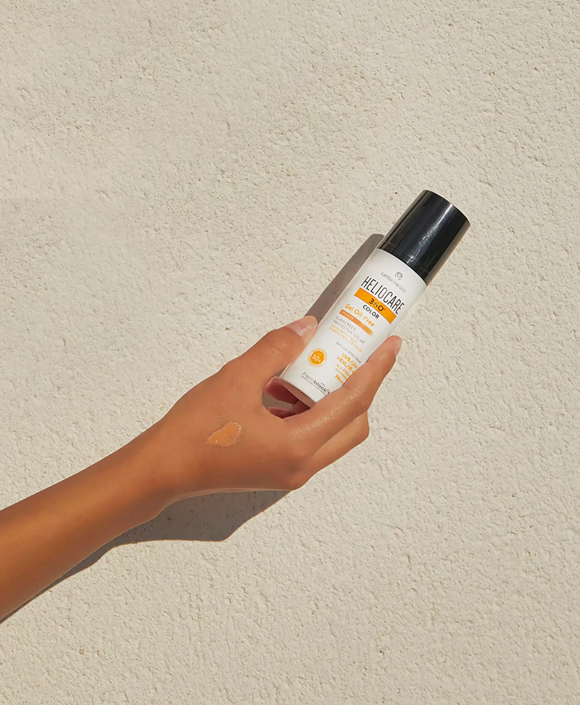 HELIOCARE Gel Oil-Free SPF 50+ Beige