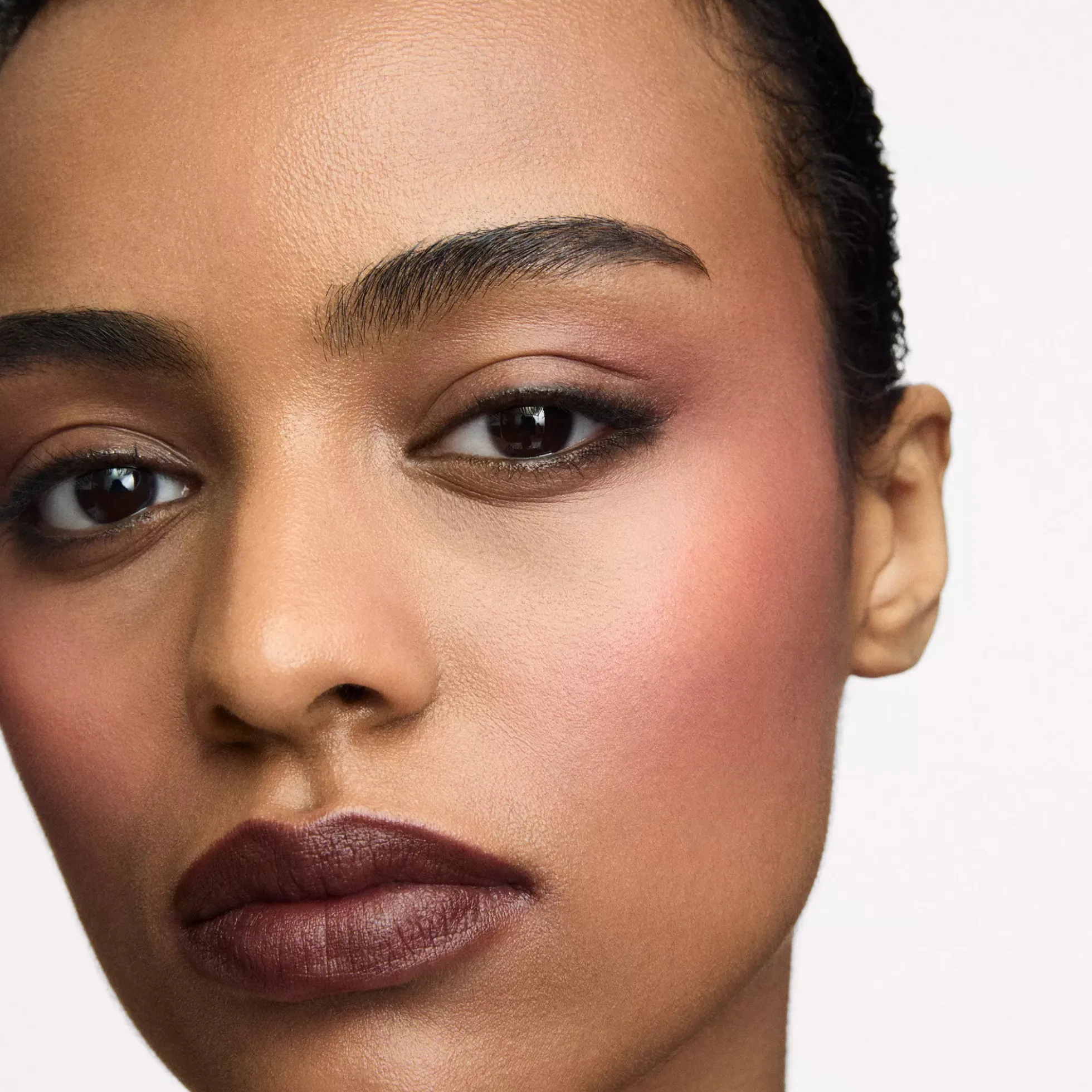 Inglot Velvet Define Lip Pencil 68 Creamy Cappuccino
