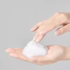 Innisfree Volcanic BHA Pore Cleansing Foam 150 g