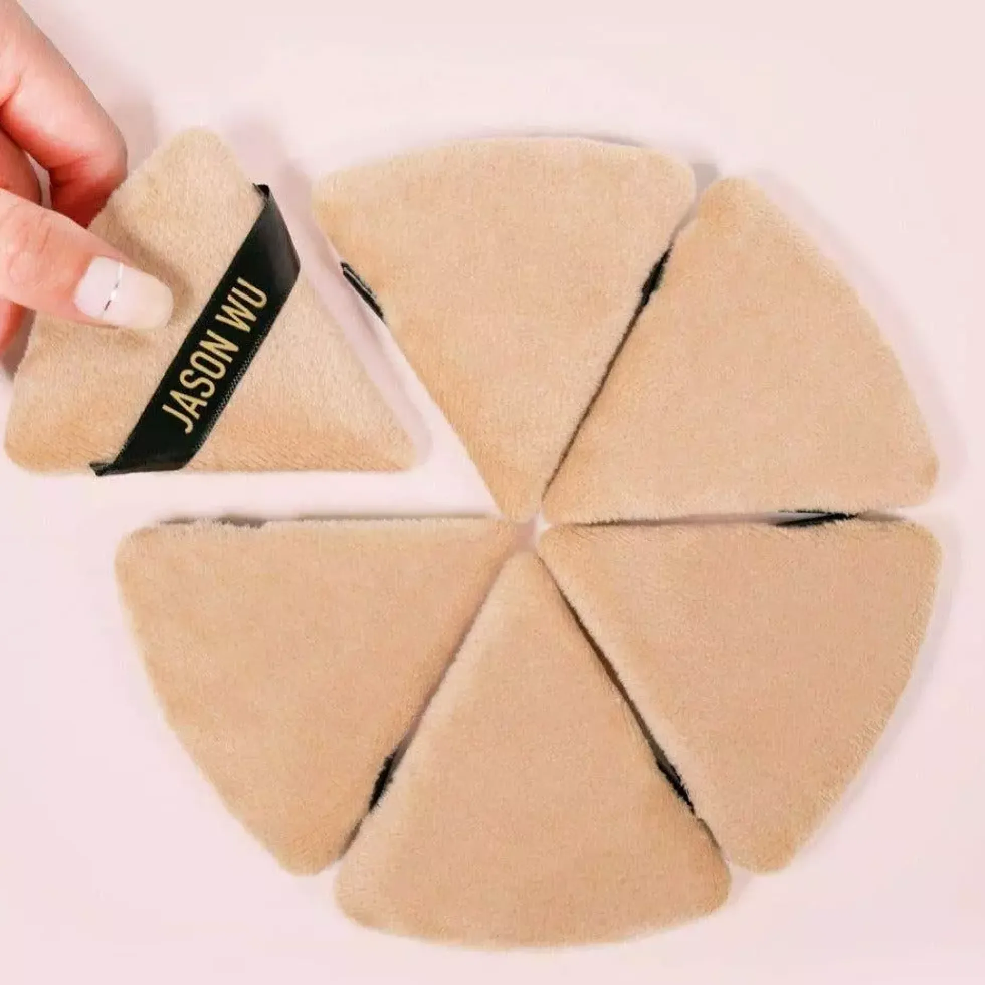 JASON WU BEAUTY Triangle Powder Puff