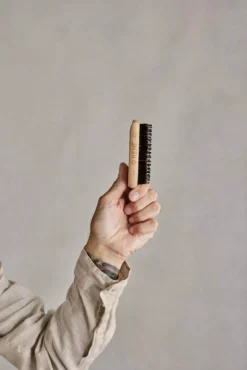 Kent Brushes Pure Flow Bristle Nylon Mix Military Style Brush