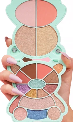 KimChi Chic Teddy Kim Eyeshadow Palette Boyfriend