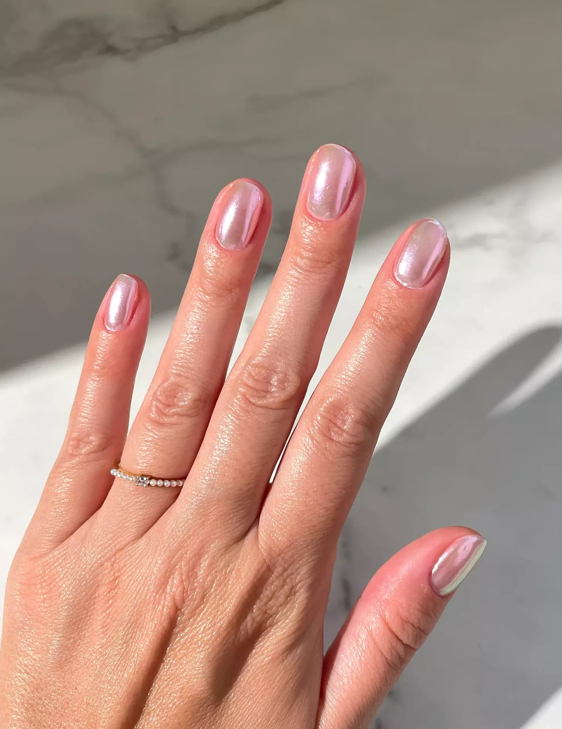 Le Mini MacaronStardust Collection Liquid Nail Powder Pink Euphoria