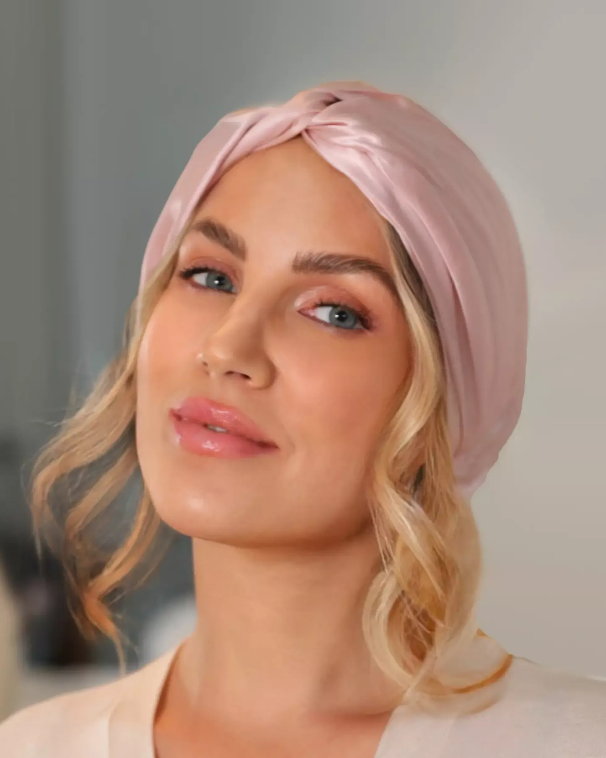 Lenoites Mulberry Silk Sleeping Cap Pink