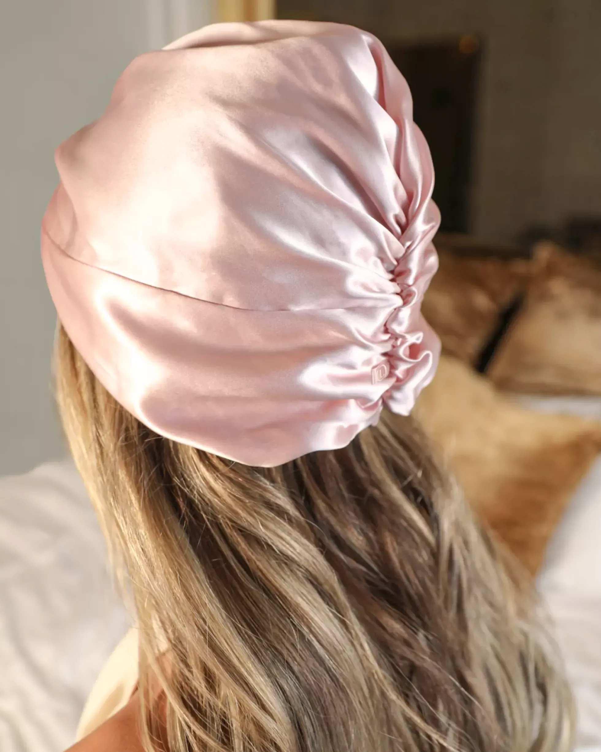 Lenoites Mulberry Silk Sleeping Cap Pink
