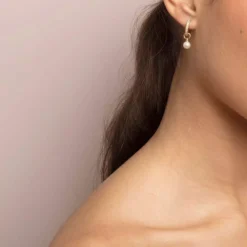 Lily and Rose Petite Kennedy hoops earrings - Ivory pearl (Gold)