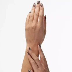 Love'n Layer Dark Days '23 Sweet Swirl Night Black