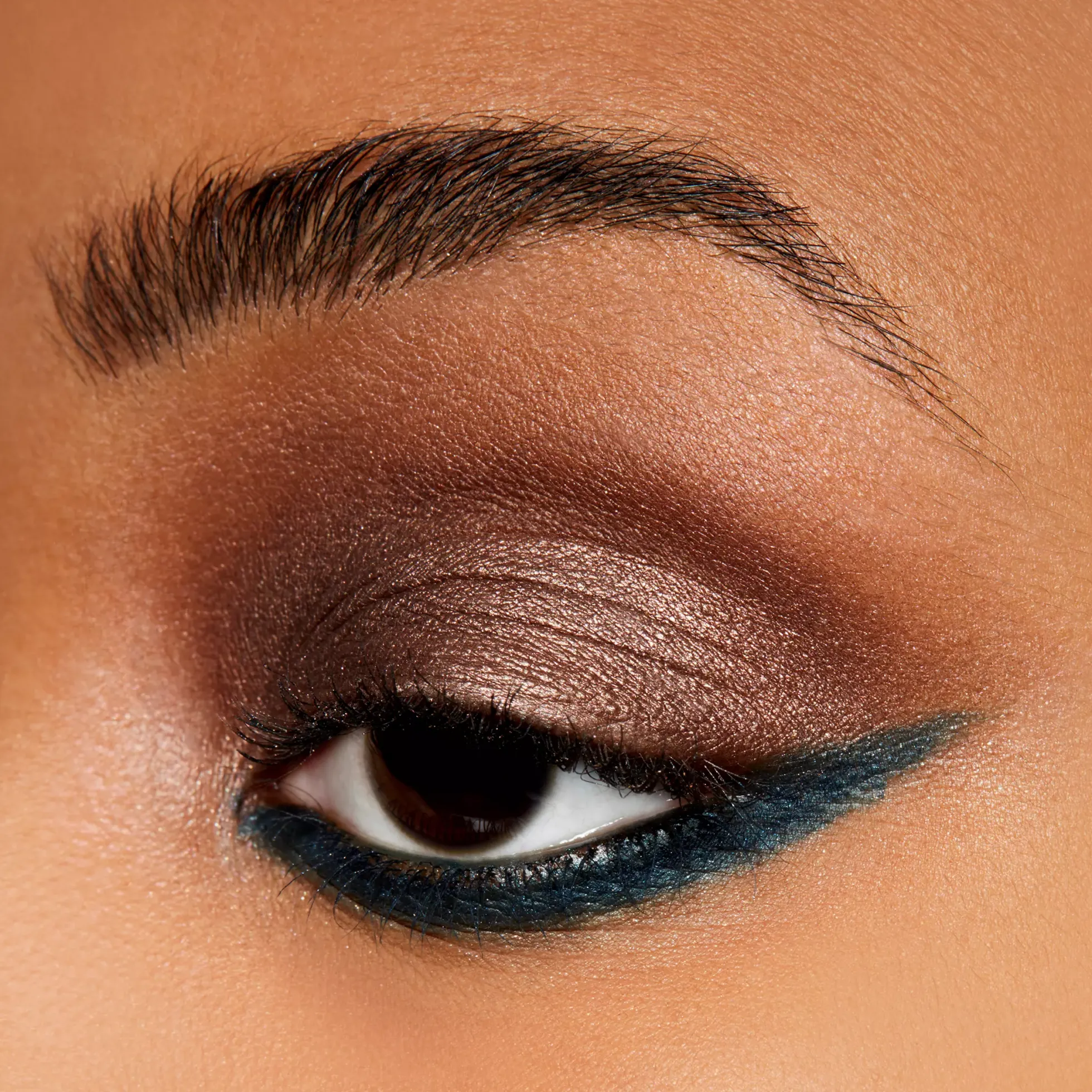MAC Cosmetics Extra Dimension Single Eyeshadow Amorous Alloy