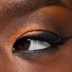 MAC Cosmetics Eye Shadow Metallic Bust