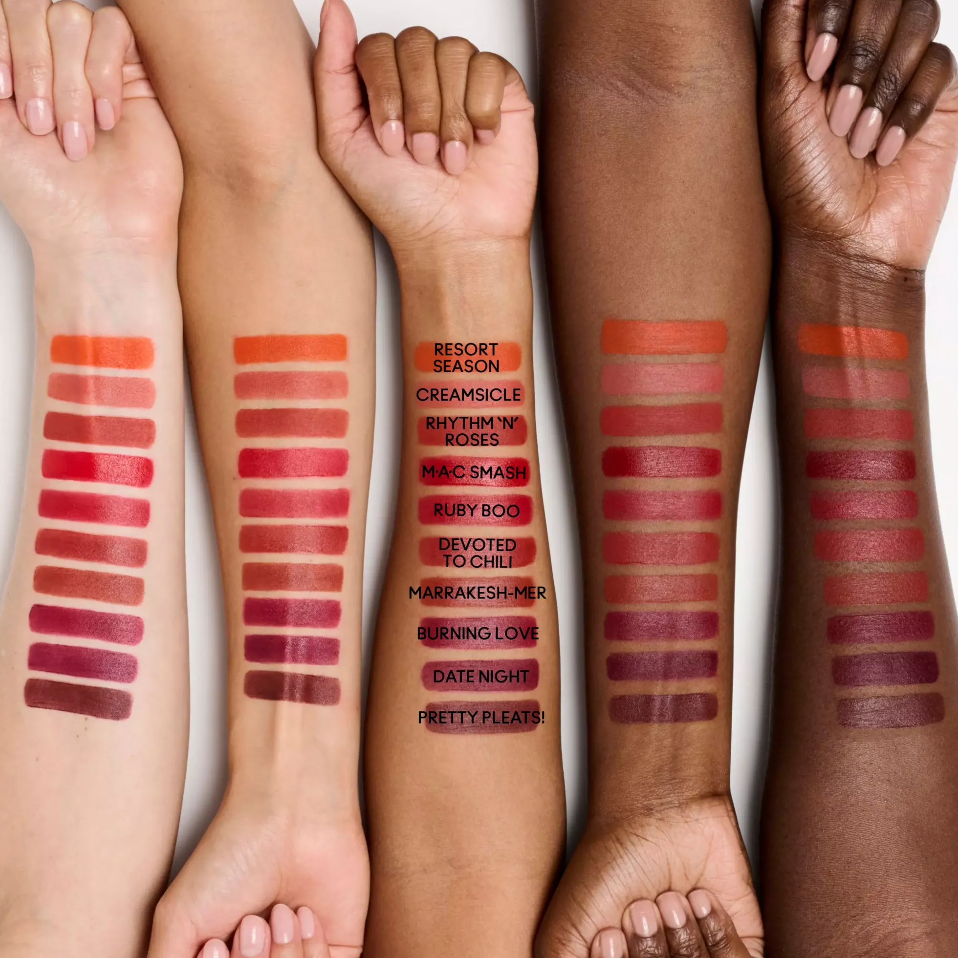 MAC CosmeticsPowder Kiss Lip + Cheek Mousse It's Personal