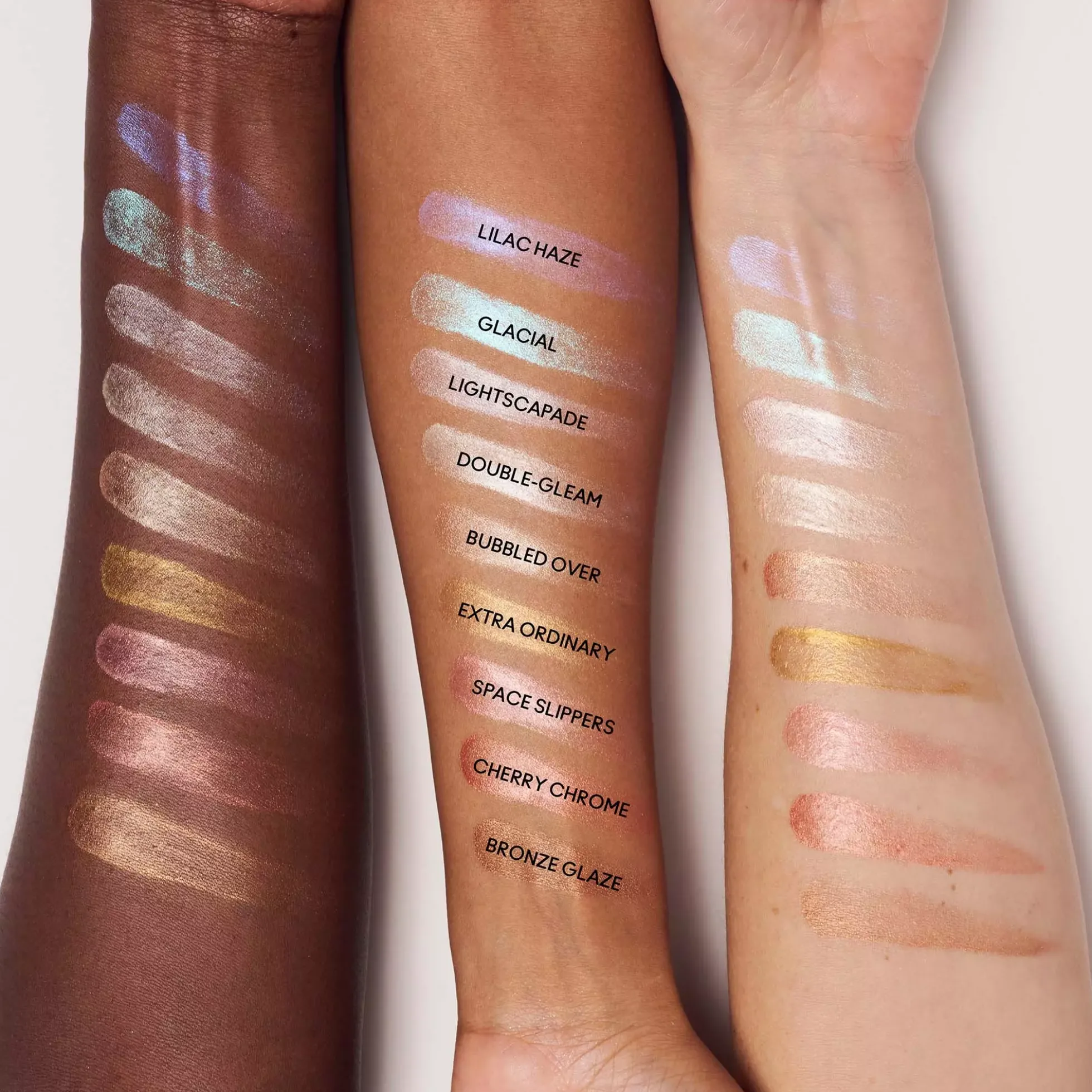 MAC Cosmetics Skinfinish Lightstruck Liquid Highlighter Extra Ordinary