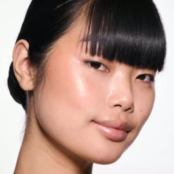 MAC Cosmetics Skinfinish Lightstruck Liquid Highlighter Cherry Chrome