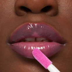 Maybelline New York Lifter Plump 004 Red Flag