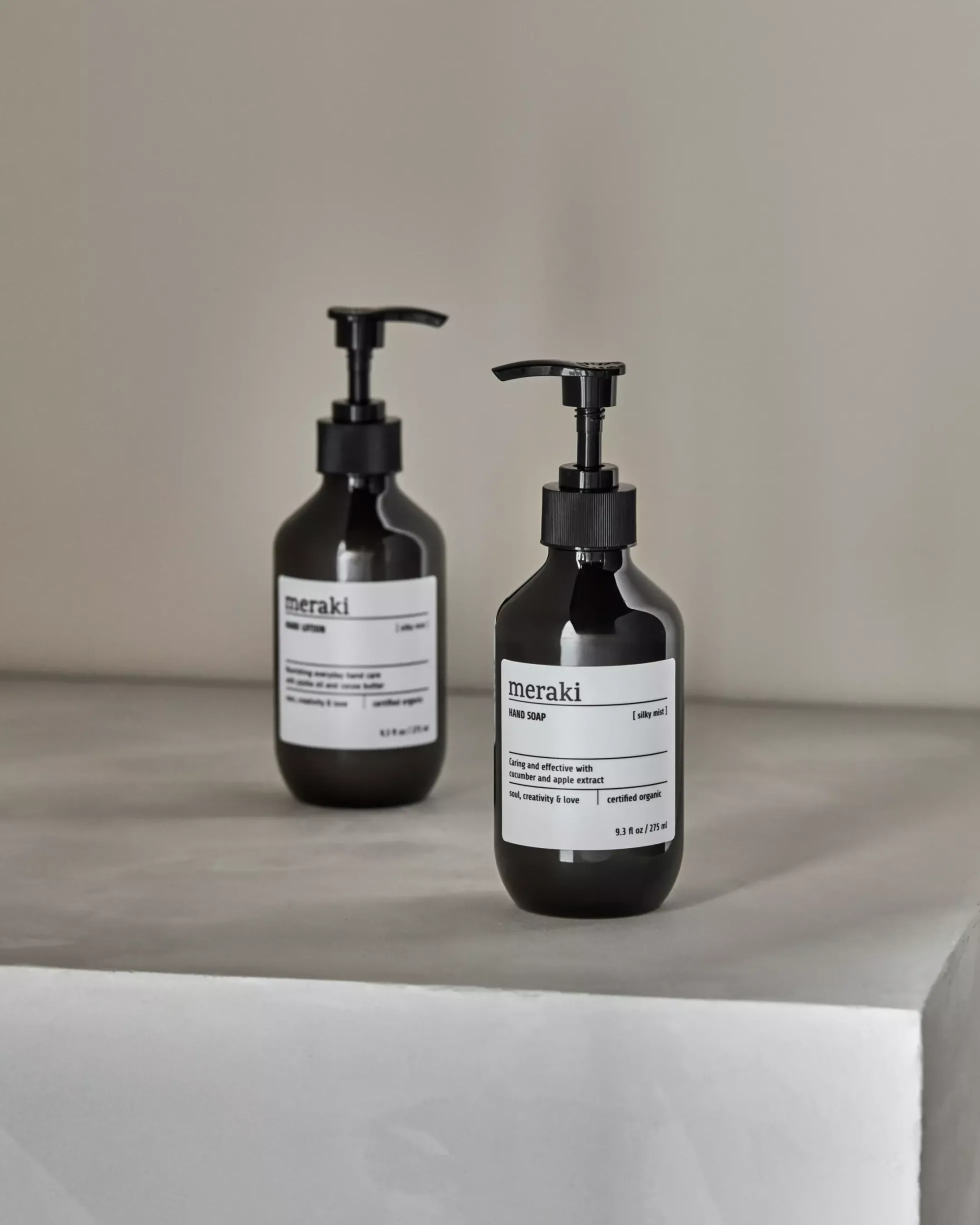 MerakiSilky Mist Simple hand care Gift box 275 ml