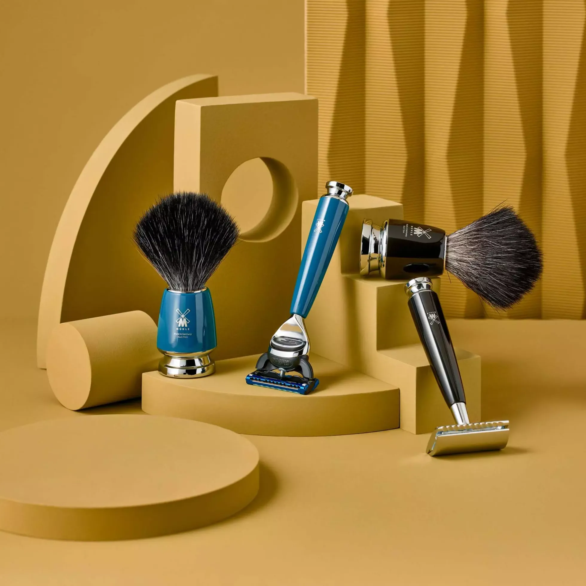 Mühle Rytmo Safety Razor Shaving Set Black Fiber Resin Petro Blue