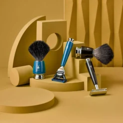 Mühle Rytmo Safety Razor Shaving Set Pure Badger Resin Petrol Blue