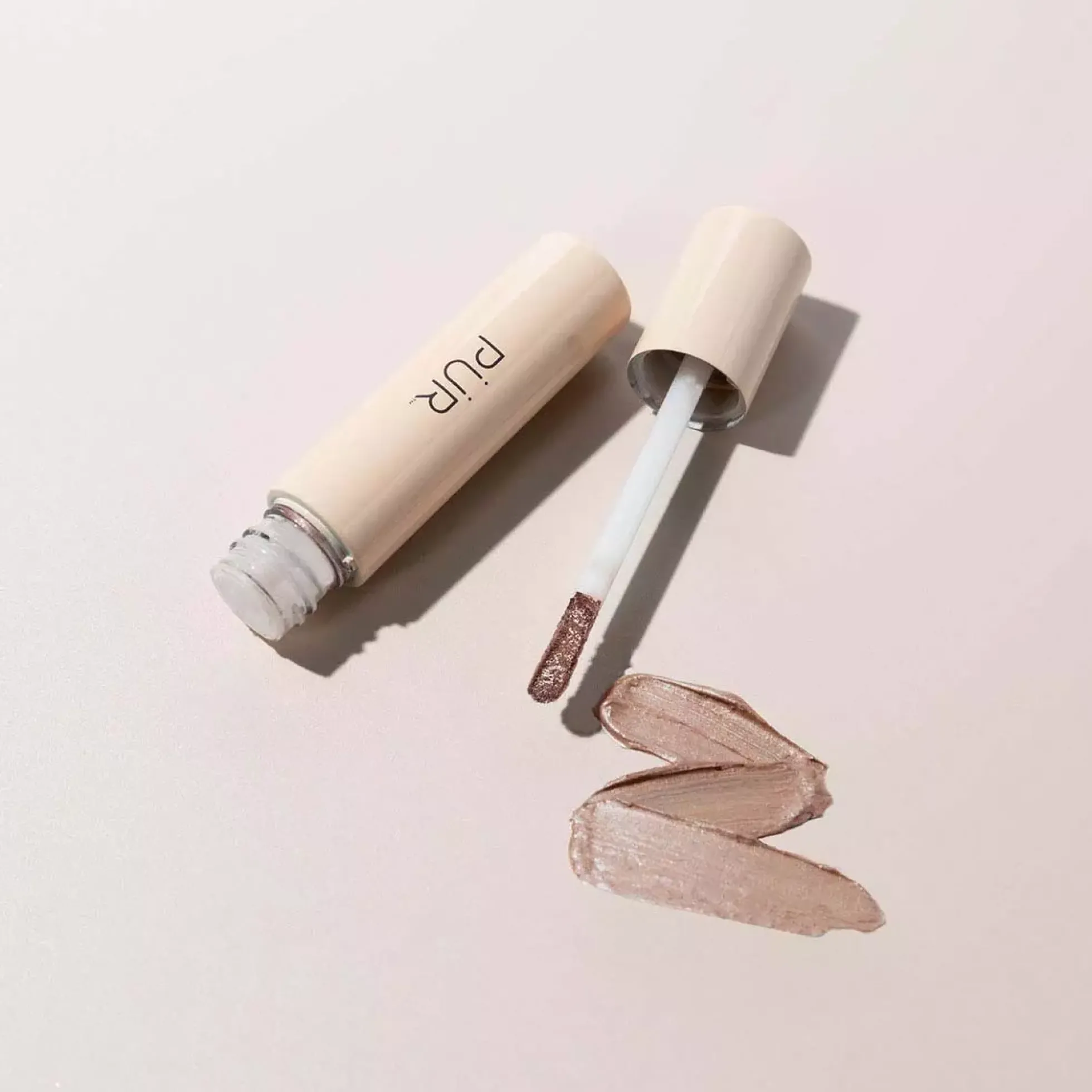 PÜR Cosmetics On Point Tint Creamy Eyeshadow & Primer with Peptides Cashmere