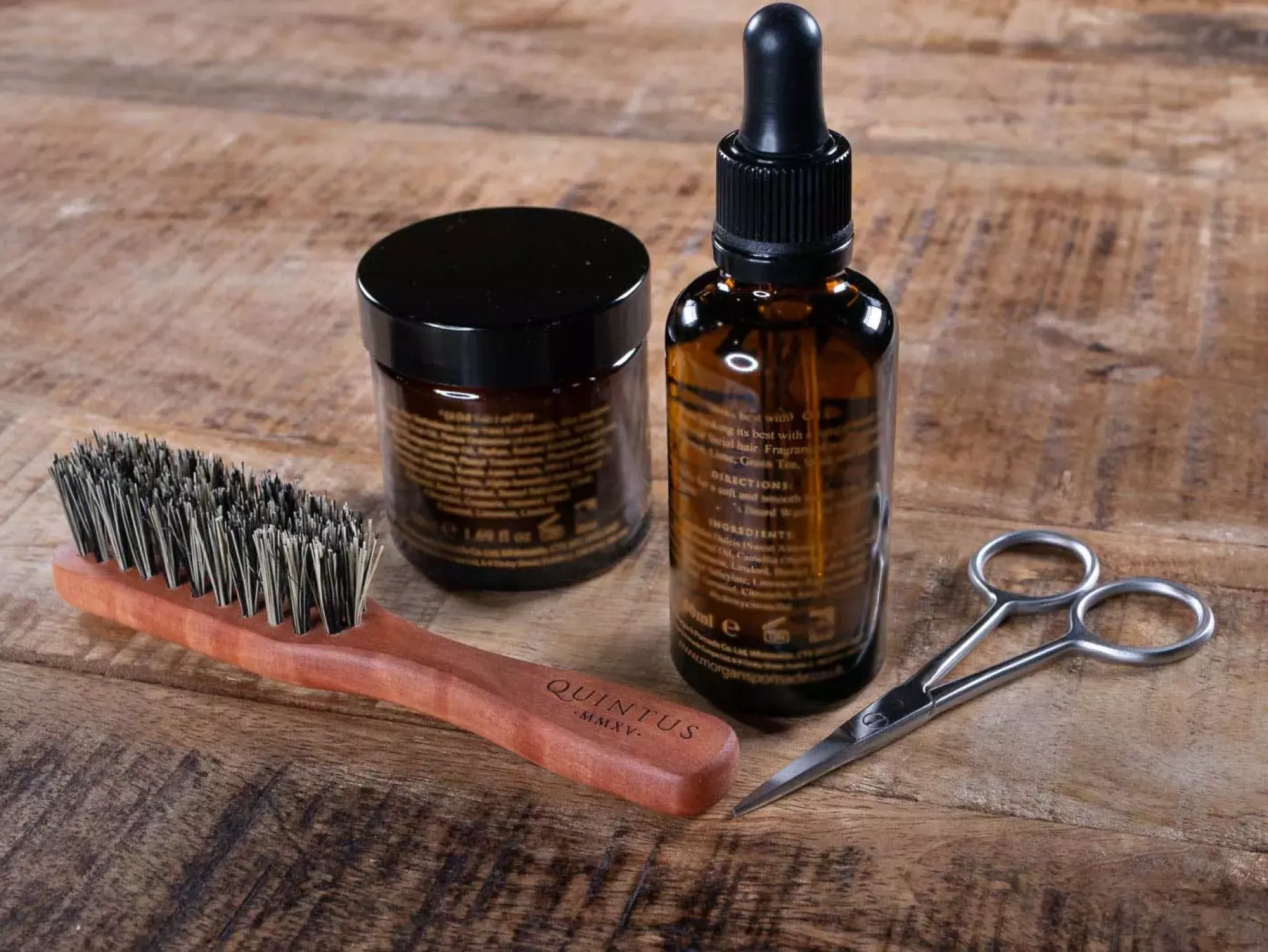 Quintus MMXV Small Vegan Beard Brush with Handle Tampico Fibers