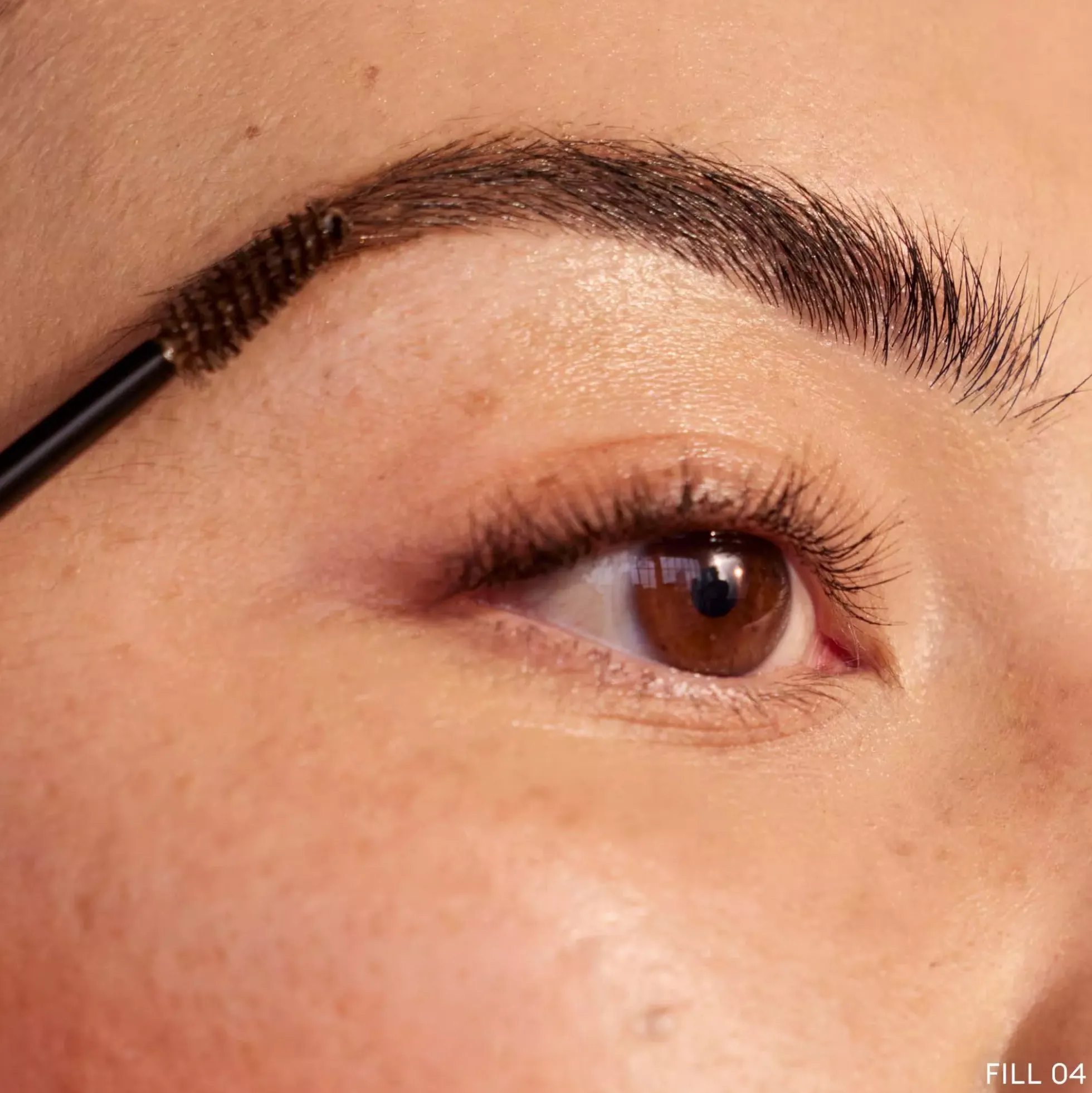 Rose Inc Brow Renew Enriched Eyebrow Shaping Gel 01