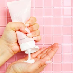 Saturday Skin Rise + Shine Gentle Cleanser 120 ml