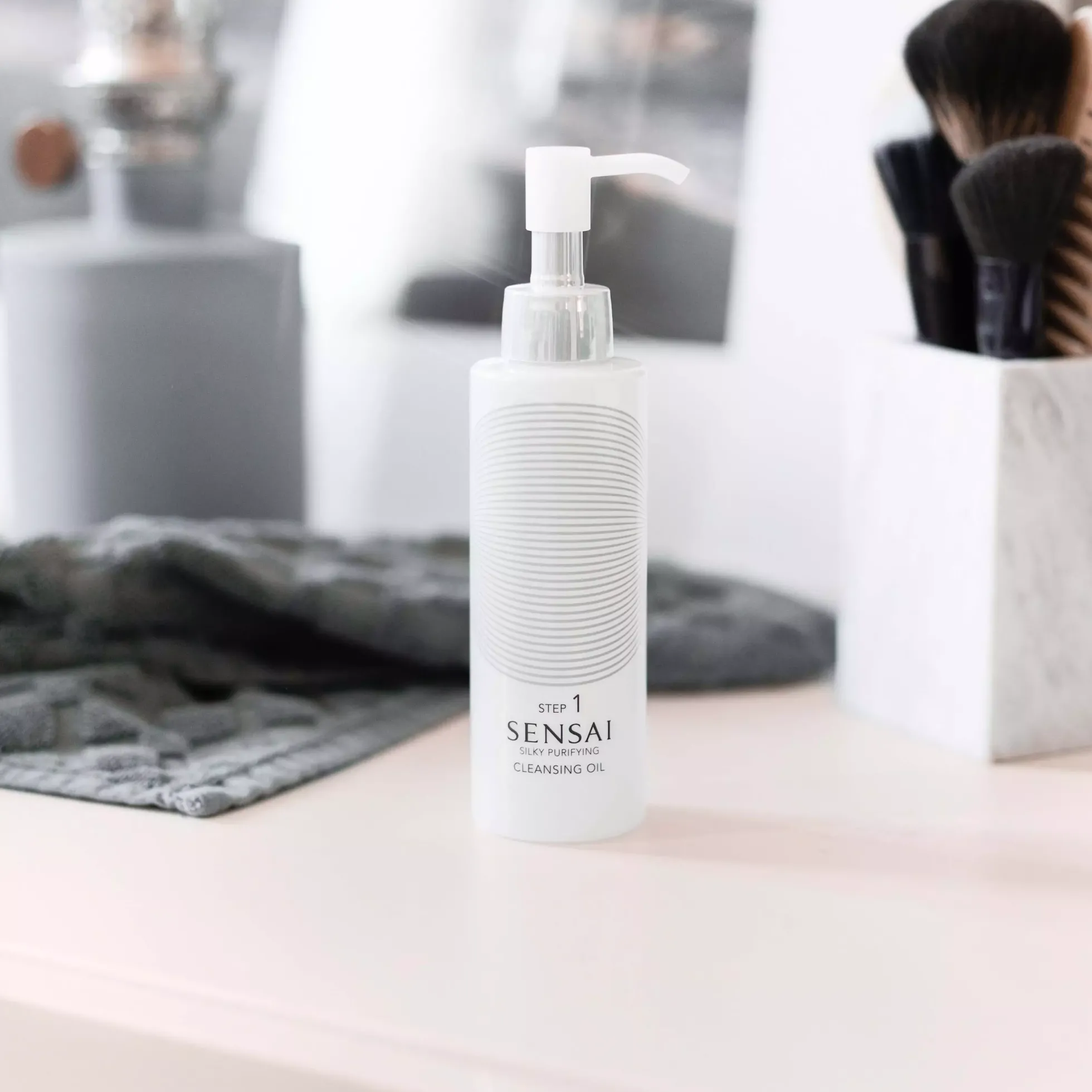 SensaiSilky Purifying Cleansing Oil 150 ml