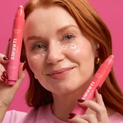 Smuuti Skin Strawberry Boost Eye Cream