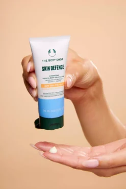 The Body ShopSkin Defence Hydrating Hand & Body Protector SPF 50+ PA++++ 30 ml