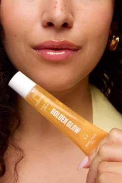 The Body ShopSummer Of Glow Lip Oil 15 ml