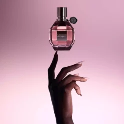 Viktor & RolfFlowerbomb Eau De Parfum Spray 30 ml