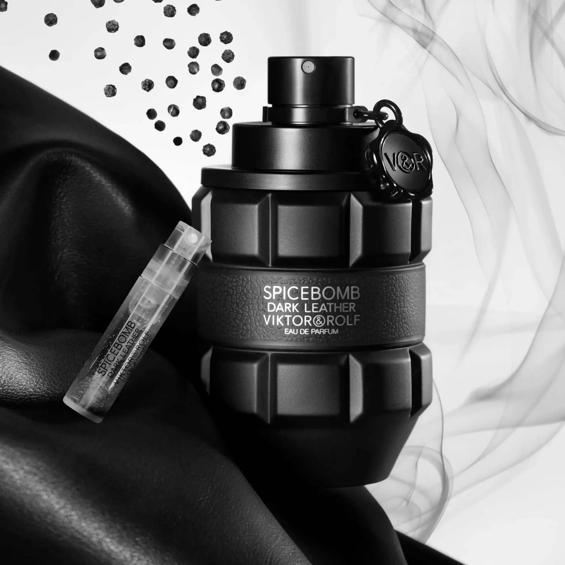 Viktor & Rolf Spicebomb Black Leather Eau De Parfum 90 ml
