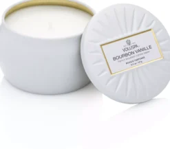 VoluspaBourbon Vanille Decorative Tin Candle 25h 127 g