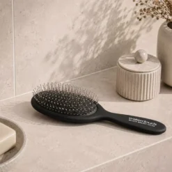 WatercloudsBlack Brush No.32 Detangling Steel Bristle Brush