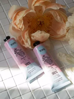 YOPEBotanical Hand Cream Rhubarb and Rose 50 ml